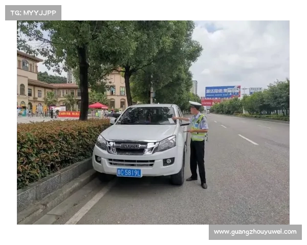 加强网球比赛安全防护措施提升选手与观众安全保障的多维策略分析 加强网球比赛安全防护措施提升选手与观众安全保障的多维策略分析