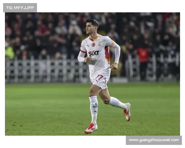 斯基拉：莫拉塔要求加拉塔萨雷尽快出售他并只愿加盟科莫